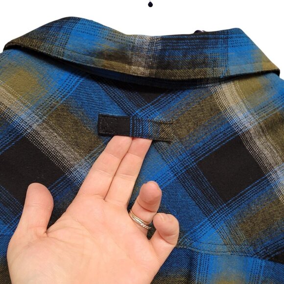 Legendary Whitetails Men's Size M‎ Buck Camp Flannel Shirt Cobalt Blue Plaid - Picture 14 of 15